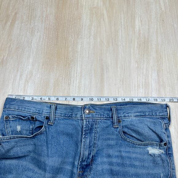 Old Navy Skinny Built In Flex Distressed Patch Medium Denim Jeans Men's 38X32 - Picture 10 of 14